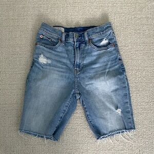 GAP Distressed 9” Bermuda Jean Shorts 0